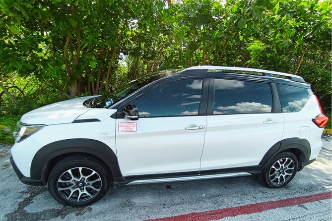 Cancun Airport: Private Transfers From/To Akumal Half Moon Bay - What “private” means in real life: just your group, your timing