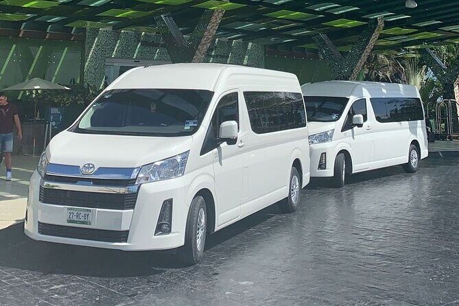 Cancun Airport to Tulum Roundtrip Private Transfer - Getting picked up at Cancún International: the meet-and-greet details that matter