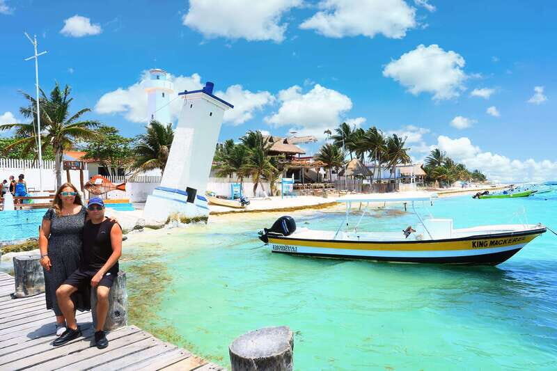 Cancún: Beachside Tacos & Town Tour with tequila tasing - Tequila tasting: a guided flight, not just shots
