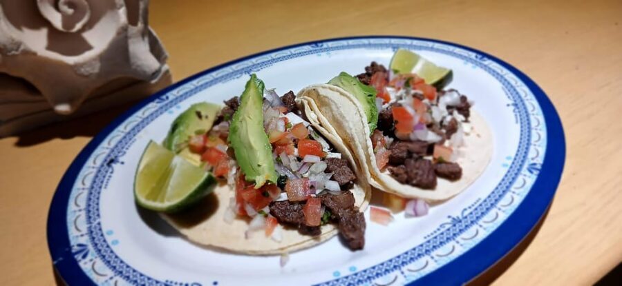 Cancún: Beachside Tacos & Town Tour with tequila tasing - Who this tour is best for