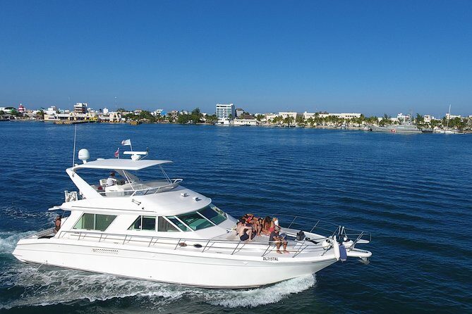 Cancun Boat Tour to Isla Mujeres on Luxury Yacht with Chef -SR55C - Fishing on board: included, but keep expectations realistic