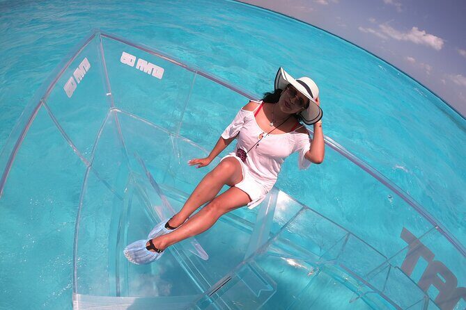 Cancún Clear Boat 90 minutes tour perfect for photos and families - What’s not included: the two common surprises