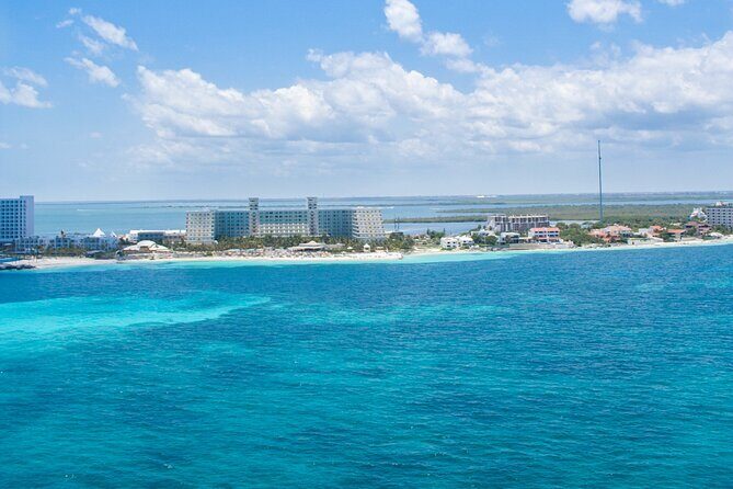 Cancun Combo Adventure: 4-Reef Stop Snorkeling and Parasail Ride - Getting to the marina and staying on schedule