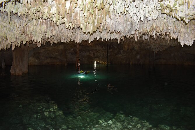 Cancun: Discover the Hidden Treasures: Exploring 3 Jungle Cenotes - Stop-by-stop: what happens at the three cenotes