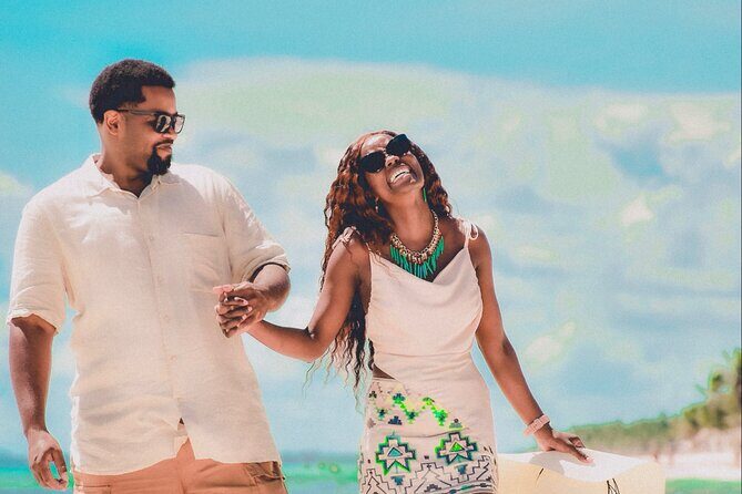 Cancun Exclusive Photoshoot Session - First Stop: Café Nader and a Shoot That Moves