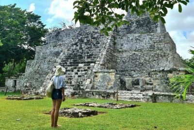 Cancun Guided Sightseeing El Meco Site, Letters and Shopping - Playa Delfines photo stop: short and sweet