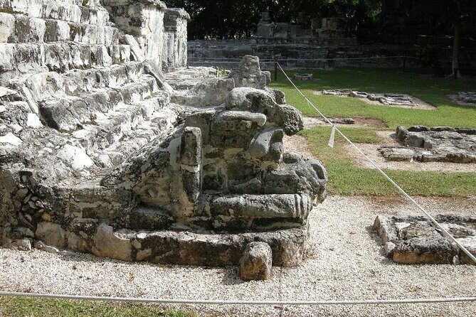 Cancun Guided Sightseeing El Meco Site, Letters and Shopping - Tequila tasting rules: included, but only for adults 18+