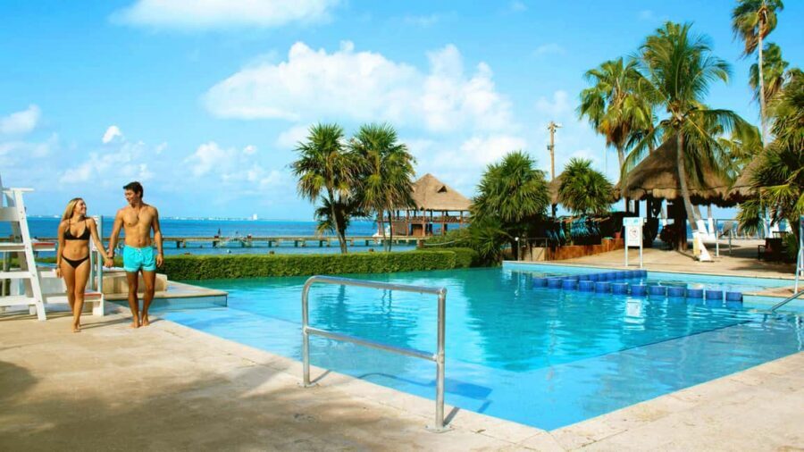 Cancun: Isla Mujeres Catamaran with buffet lunch & open bar - Who This Tour Suits Best (and Who Might Want Another Option)