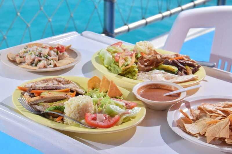 Cancun: Isla Mujeres Full Day Dancer Cruise - Zaza Yacht & Beach Club: Your One-Hour Beach Break