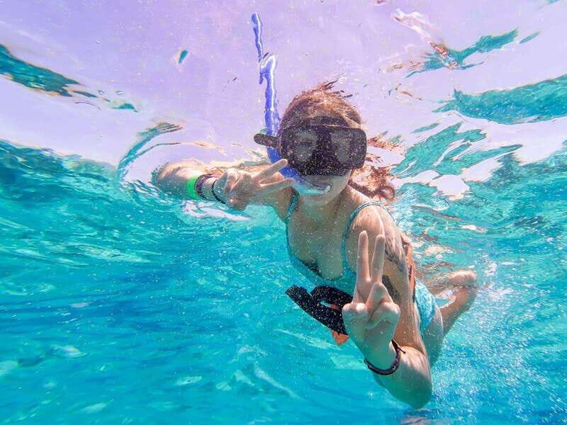 Cancun: Isla Mujeres Premium Catamaran Half-Day Tour - The cruise itself: open bar + Caribbean views, no overcomplicated pitch