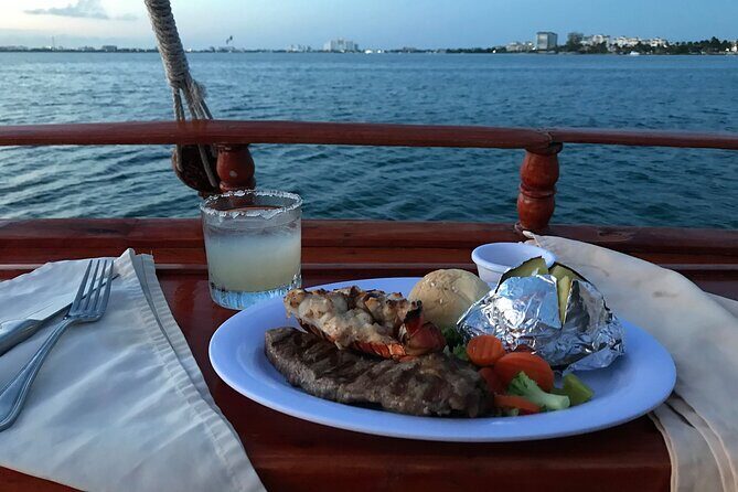 Cancun Lagoon Sunset Sailing Trip aboard classic Galeón with Dinner and Free bar - Price and Value: How $95 Holds Up Once You Add the Dock Fee