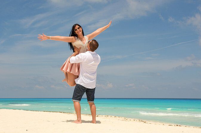 Cancun Photo Session - Professional Editing and High-Resolution Images You Can Actually Use