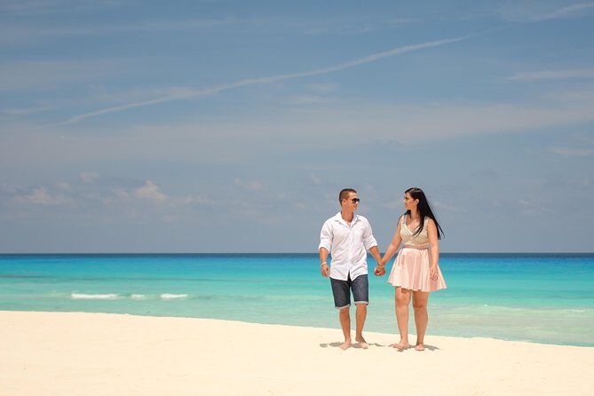 Cancun Photo Session - Meeting at Súper Chedraui Selecto and Getting to the Beach