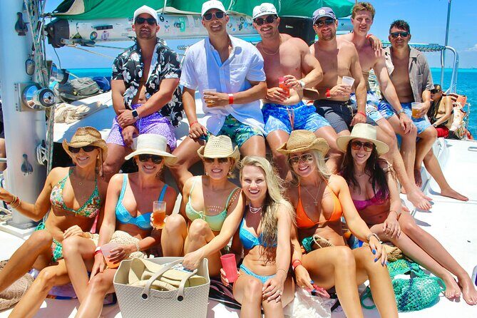 Cancun Private Catamaran to Isla Mujeres with Buffet & Open Bar - Playa Tortugas to Isla Mujeres: Getting the Views Without the Hassle