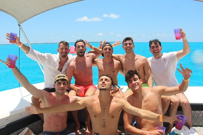 Cancun: Private Catamaran with Open Bar & Snorkeling Option - Your sail back with Caribbean breeze and onboard music