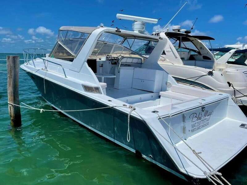 Cancún: Private Yacht Tour - The Cancun bay sail and the mangrove-to-Caribbean meeting point