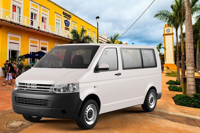 Cancun Roundtrip Shuttle Transportation - Finding the Rep After Customs: Terminal Platforms and the Right Exit