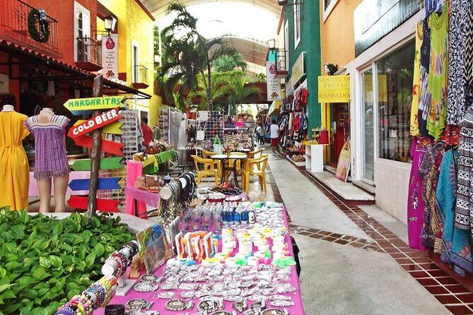 Cancun Shopping Private Guided Tour & City Sightseeing - La Isla Shopping Village: Big Brand Brands, Water Views, and Easy Wandering