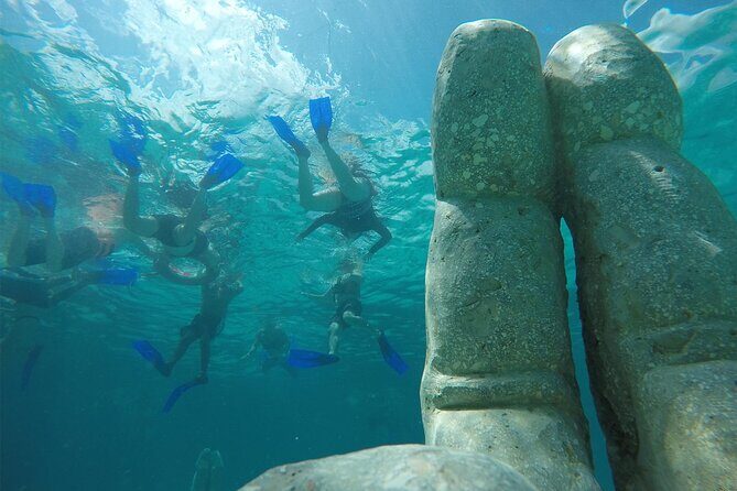 Cancun Snorkeling Tour: Swim with Turtles, Reef, Underwater Museum and Shipwreck - Bathrooms, showers, and what the marina day feels like