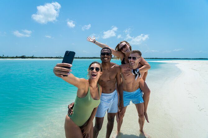 Cancun: Speedboat tour to a Virgin Beach - Getting started: pickups, transfer time, and learning to drive