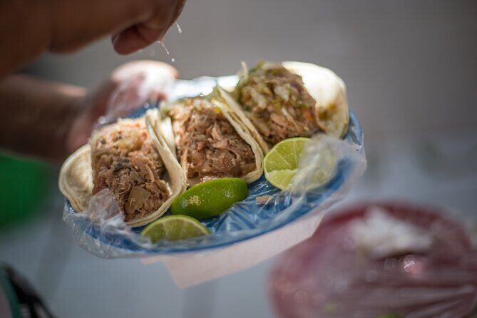 Cancun Street Food, Urban Art and Local Market Experience - Drinks, water, and pacing: what’s included and why it helps