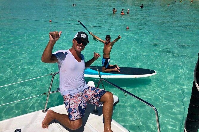 Cancun to Isla Mujeres Private Catamaran Cruising Snorkeling Fun! - What kind of crew attention to expect