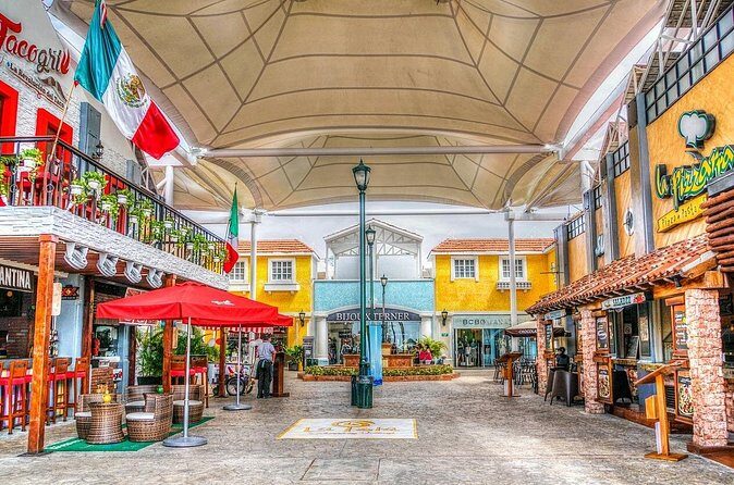Cancun Walking Tour: Explore Top Sights & Hidden Gems - Stop 3: Iglesia de Cristo Rey for a quieter spiritual pause
