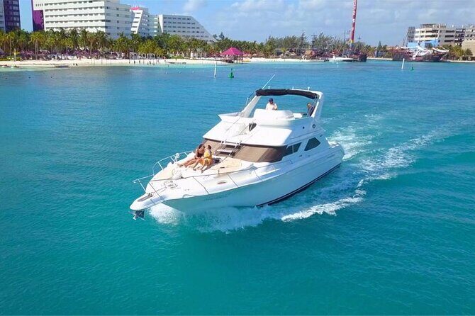 Cancun yachts rental YACHT 46 FT, 15 PAX MAX 25P12 - First Stop on the Longer Ride: Isla Mujeres Swim and Snorkel Time