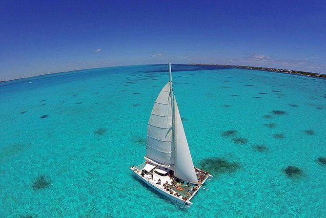 Catamaran Adventure in Cancun - Isla Mujeres Beach-Club Time: Lunch, Drinks, and Real Relaxation