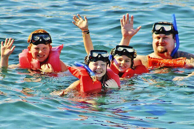 Catamaran family friendly Tour to Isla Mujeres with lunch - Getting Better Value From a Large-Day Itinerary
