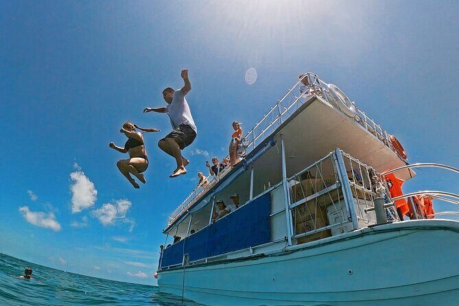 Catamaran in Cozumel with snorkeling at El Cielo and open Bar - Key highlights