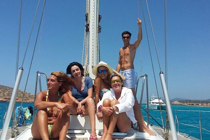 Catamaran Sailing & Snorkeling Experience Isla Mujeres from Playa Del Carmen - Who this Isla Mujeres catamaran day is best for