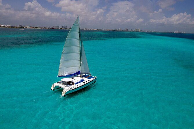 Catamaran Sailing to Isla Mujeres From Cancun - Key highlights
