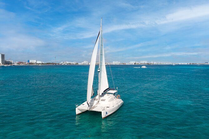 Catamaran Snorkeling with Openbar & Lunch Cancun to Isla Mujeres - The Return Ride: Second Wind, Second Open Bar