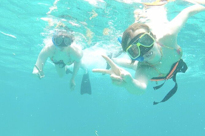 Catamaran Snorkeling with Openbar & Lunch Cancun to Isla Mujeres - Lunch at the Beach Club: What’s Included (and What to Expect)