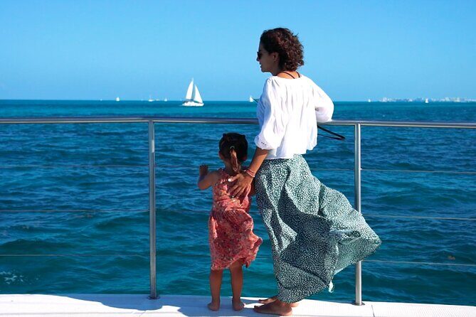 Catamaran Sunset Cruise to Isla Mujeres from Cancun - Playa Norte swim and sunset: the part that earns its hype