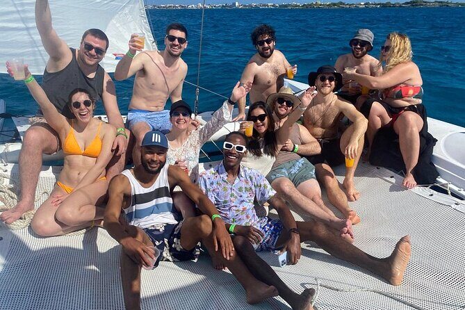 Catamaran Tour to Isla Mujeres Cancun - Stop 1: Museo Subacuatico de Arte and the Snorkeling Reef