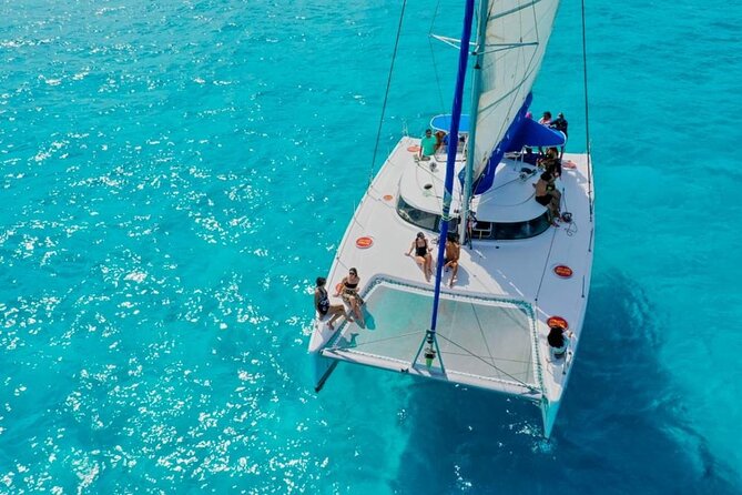 Catamaran Tour to Isla Mujeres Snorkeling with Buffet and Open Bar - Playa del Carmen to Isla Mujeres: that 8:00 am start makes sense