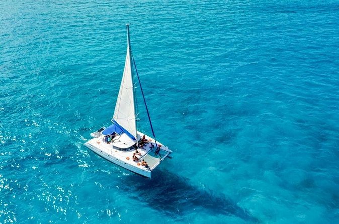 Catamaran Tour to Isla Mujeres Snorkeling with Buffet and Open Bar - Who this tour suits best (and who should think twice)
