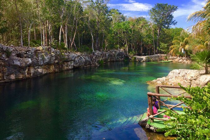 Cenotes Casa Tortuga: 4 Cenotes Day Pass - Food, lockers, and the real cost of staying comfortable