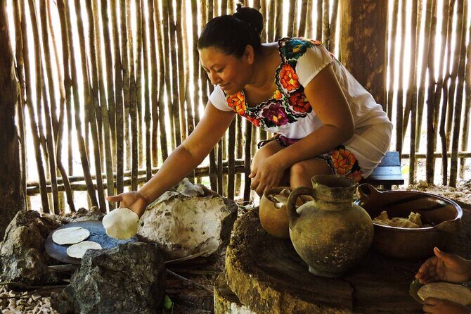 Chacchoben Mayan Ruins and Mayan Experience Combo Tour - The Chacchoben village visit: daily life you can actually learn from