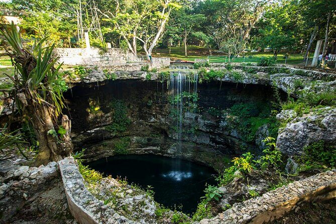 Chichen Itza and Cenote Full Day Tour from Playa del Carmen - Cenote Chichikán: the sacred water stop, with a time limit
