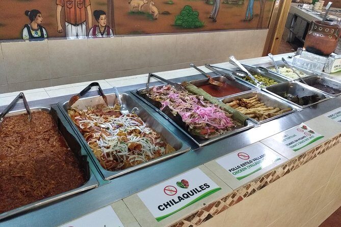 Chichen Itza Basic Tour: Sacred Cenote, Lunch, and Valladolid - Lunch in the Yucatán: Included, But Plan for a Crowd