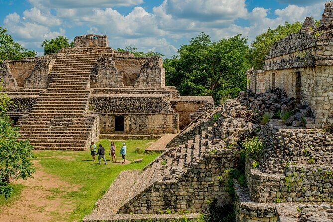 Chichen Itza, Cenote and Ek Balam Tour with Lunch from Valladolid - Ek Balam: climbing ruins and the Ukit Kan Le’k Tok façade