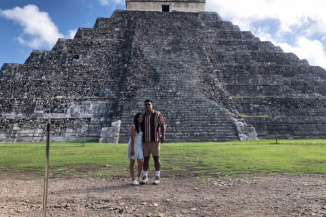 Chichen Itza, Cenote and Valladolid: Wonders of the Mayan World - Chichen Itza with a guide plus real free time