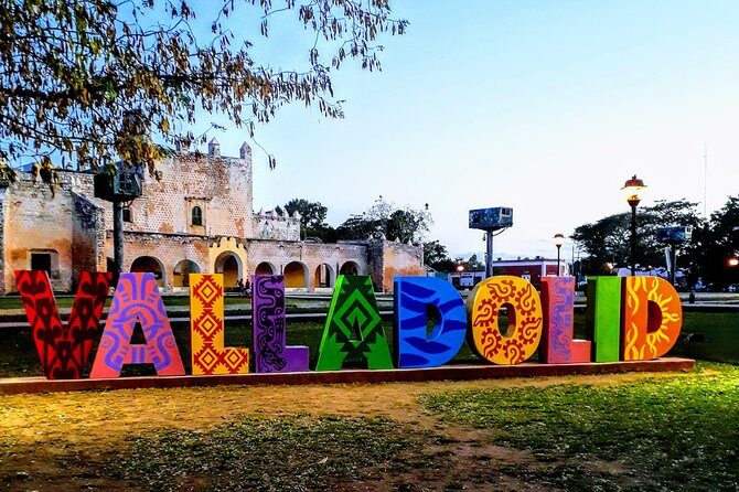 Chichen Itza ,Cenote Chichikan & Valladolid from Playa del Carmen - Valladolid: a short taste of the town vibe