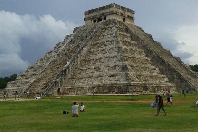 Chichen Itza, Cenote Sagrado and Valladolid from Cancun - Morning Meeting Point: What “7:00 am Pickup” Really Means