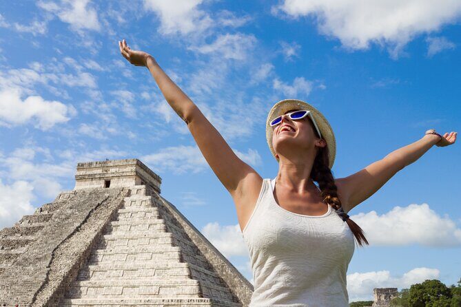 Chichén Itzá, Cenote Suytún, and Cenote Ikkil Guided Tour - Chichén Itzá with a guide: what to expect and how to get the most