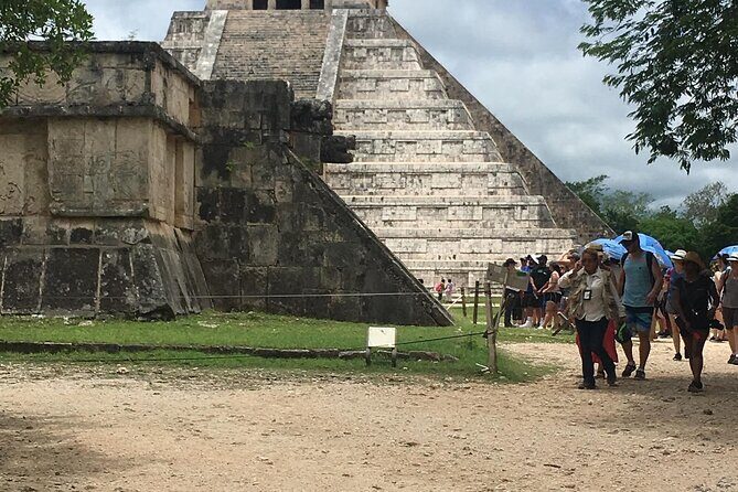 Chichen Itza, Cenote Swim & Valladolid From Riviera Maya - Valladolid in 25 minutes: the quick-hit version of a colonial town