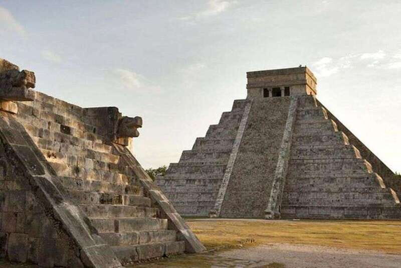 Chichen Itza: Cenote & Valladolid Private - Entering Chichen Itza with a guide (and real freedom to wander)